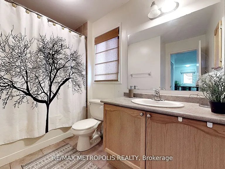 1505 Pennel Dr #UPPER — Photo 32
