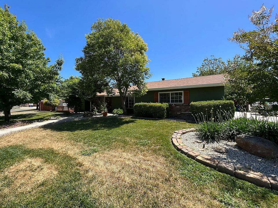 1st image of 9400 Dalton Way