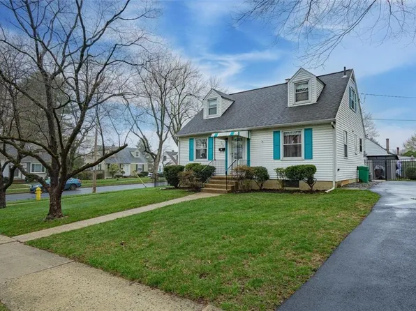 303 S Arch St, Allentown, PA 18103