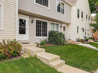 8850 W Dartmouth Pl, Lakewood, CO 80227