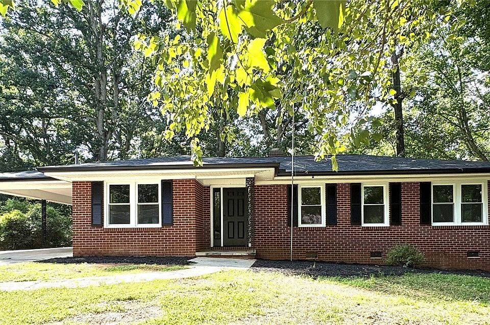 1st image of 117 Anderson Ave