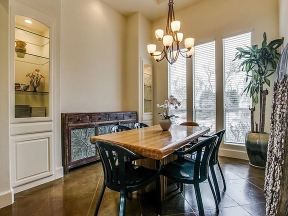 5th image of 2905 Rivercove Ct