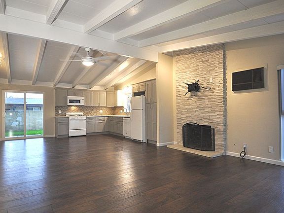 4th image of 839 La Serena Dr