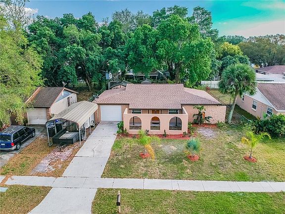 3rd image of 8220 Donaldson Dr
