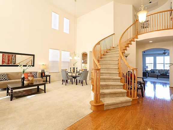 3rd image of 1737 Indigo Oak Ln