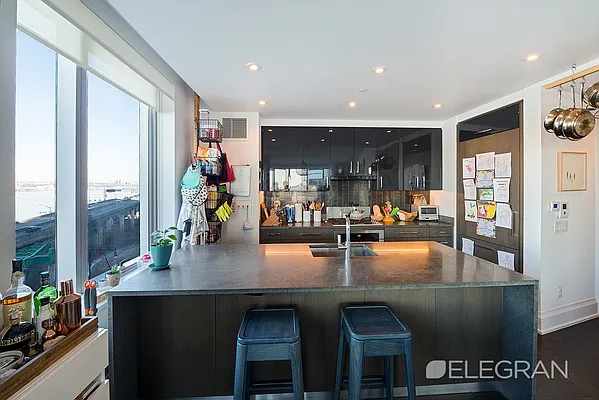 Rented by (Legacy) Elegran | media 17