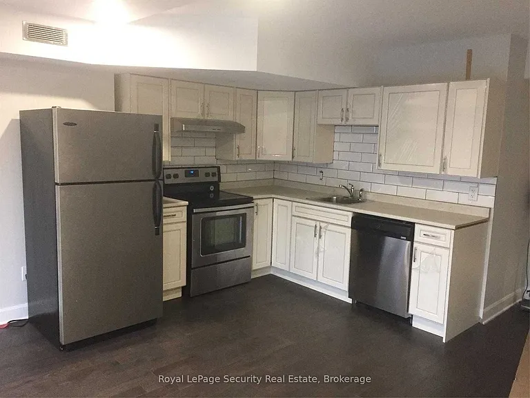 226 Lauder Ave #2 — Photo 27