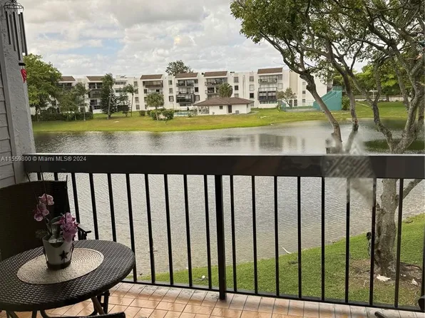 12219 SW 14th Ln APT 2308, Miami, FL 33184