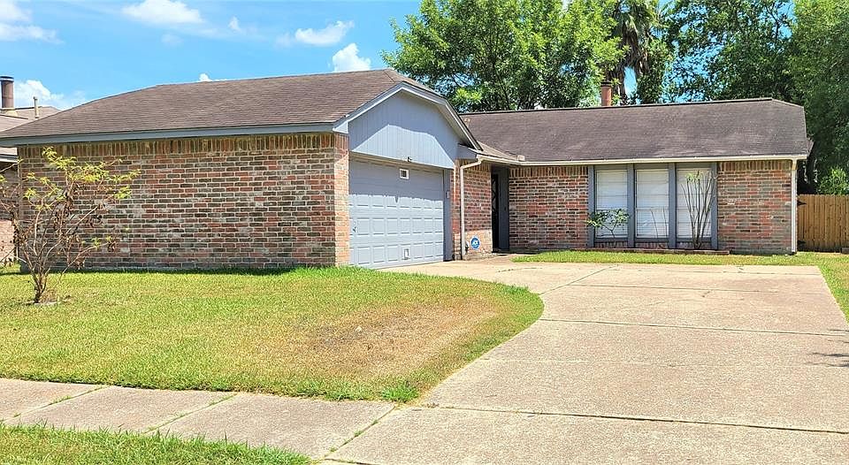 1st image of 16731 Summer Dawn Ln