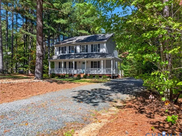 52 Forest Pass, Scottsville, VA 24590