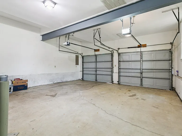 3517 Mott Ln — Photo 54