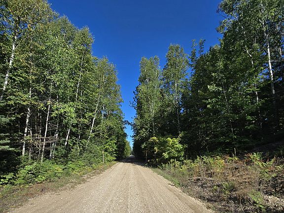 4th image of 3 & 4 W Huckleberry Lake Rd