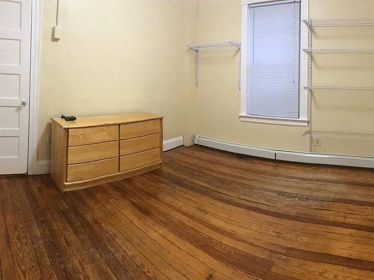 83 Vinton St — Photo 18