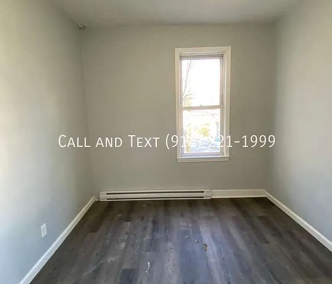 1 Oneida St #1 — Photo 10