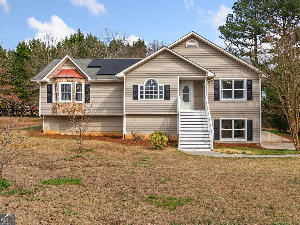 1st image of 25 S Oaks Dr SE