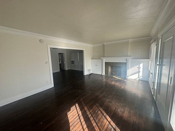 2nd image of 1661 N Bronson Ave #5903