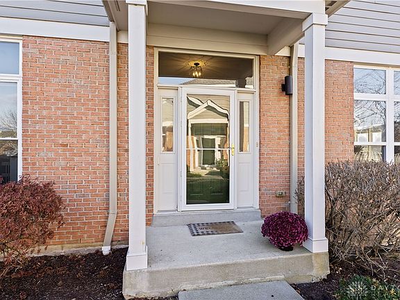 2nd image of 7139 White Oak Ct