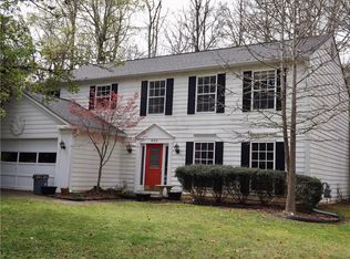 430 Barrington Dr E, Roswell, GA 30076