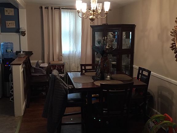 4th image of 1019 Poplar Ave