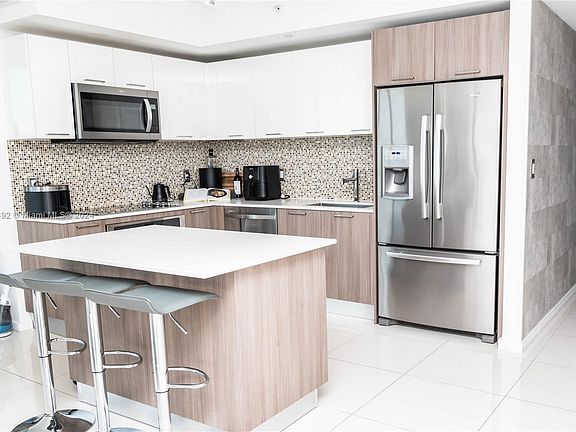4th image of 5252 NW 85th Ave APT 1812