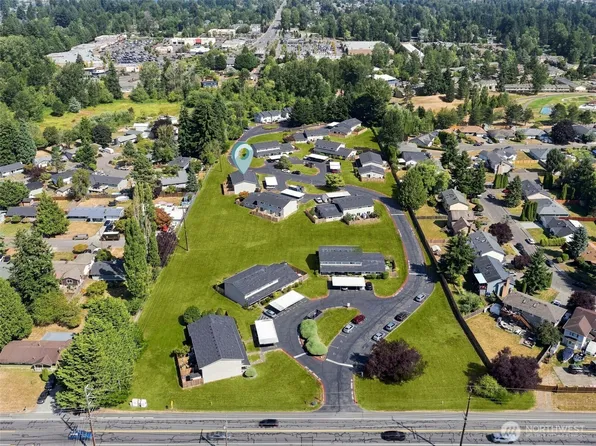 12418 SE 272nd Place #C, Kent, WA 98030