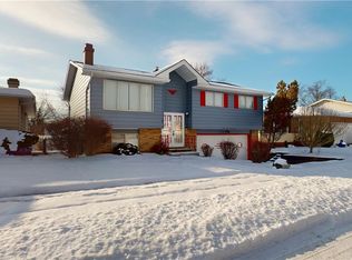 15712 Mendota Ave, Maple Heights, OH 44137