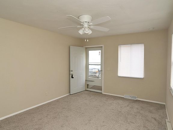 3rd image of 1577 Mott Ave #1