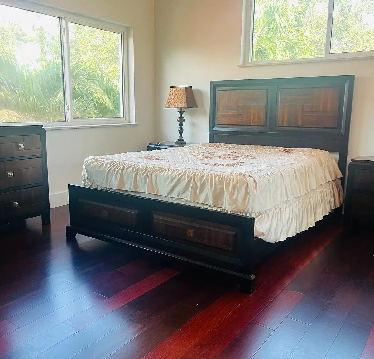 2 bed, 900 sqft, $2,000 — Photo 4