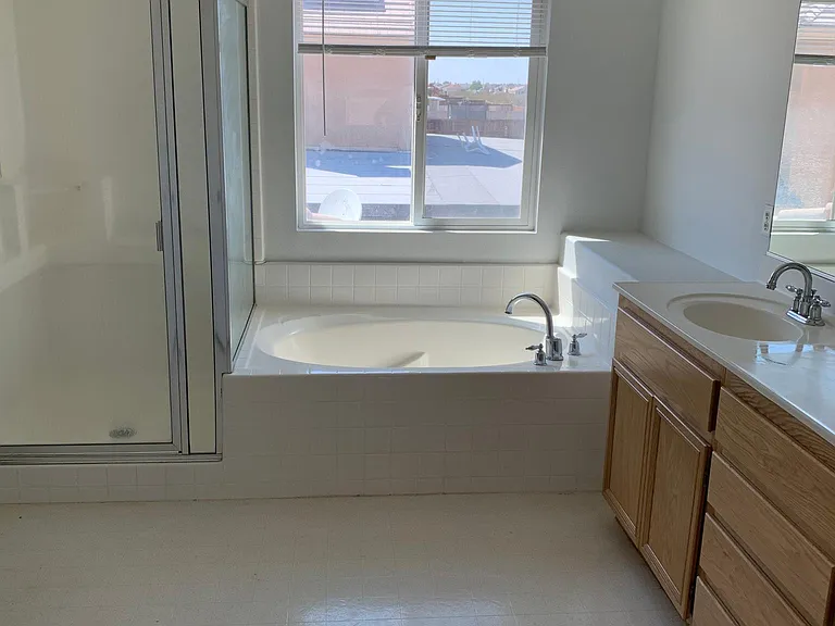 11926 Forest Park Ln — Photo 15