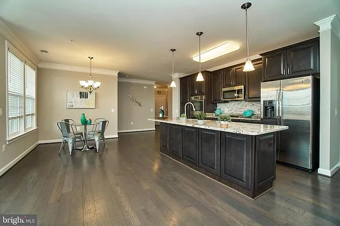 13724 Neil Armstrong Ave #508 — Photo 7