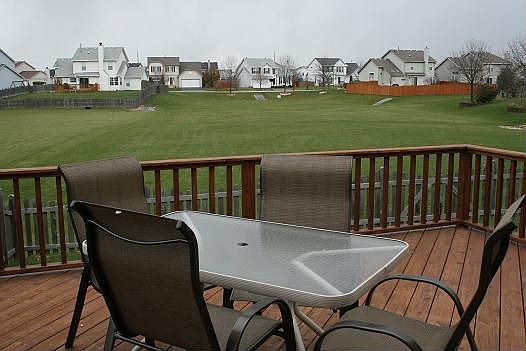 3rd image of 522 Heritage Dr