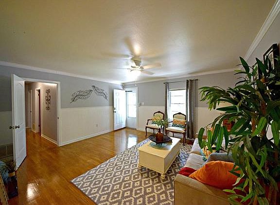 5th image of 204 Little Walnut Dr