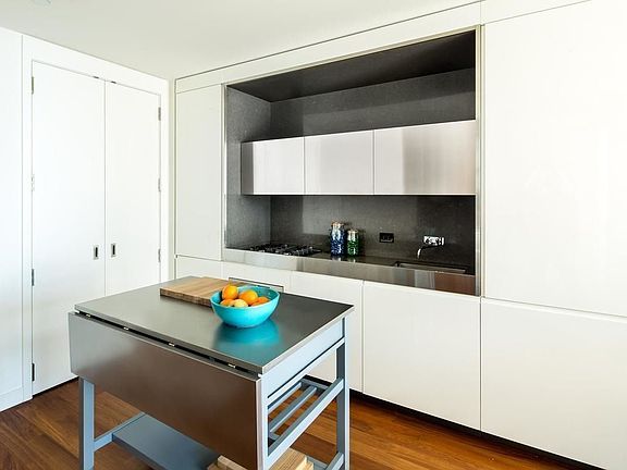 4th image of 15 William St APT 15F