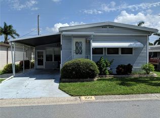 1011 49th Avenue Dr W, Bradenton, FL 34207
