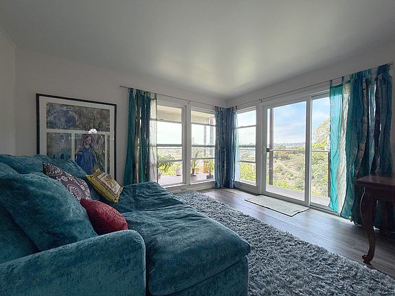 3rd image of 225 Buena Vista Ave #3