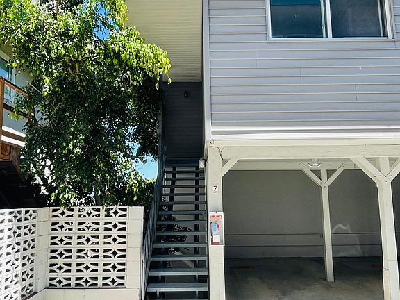 2nd image of 1633 6th Ave #7