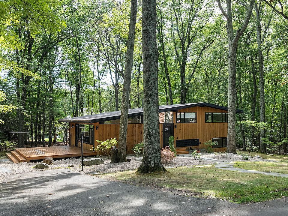 1st image of 5 Gould Rd