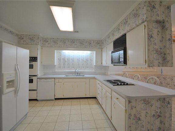 5th image of 429 McQueen Ave