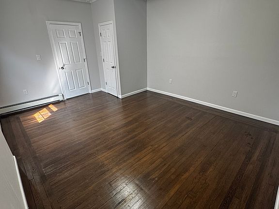 4th image of 564 Broadway