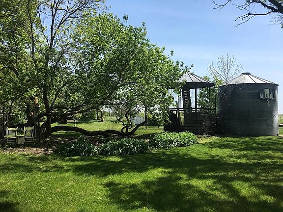 5th image of 1850 360th St
