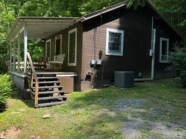 2951 E Fork Rd, Sylva, NC 28779