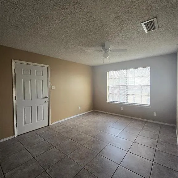 106 S Bryan Rd #13 — Photo 10