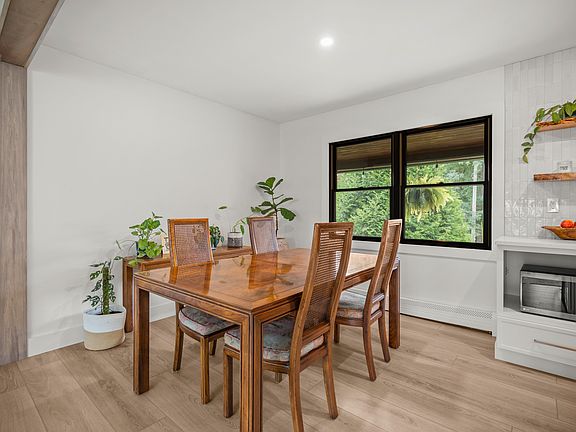 5th image of 243 High St #1