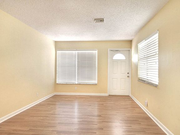 5th image of 1810 NW 27th Ave