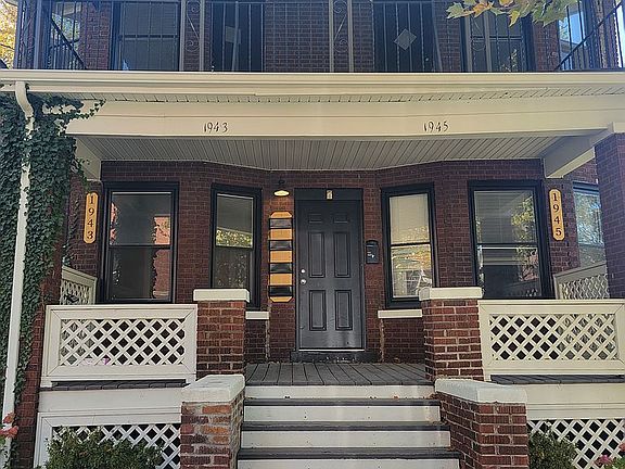 3rd image of 1943 W Bethune Ave