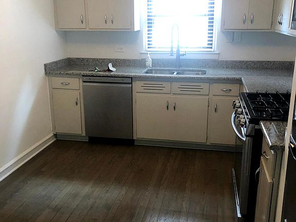 2nd image of 7221 Lemoyne St