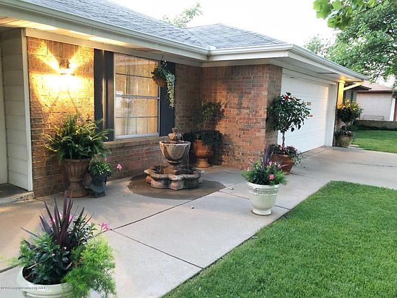 2nd image of 4512 Mesa Cir