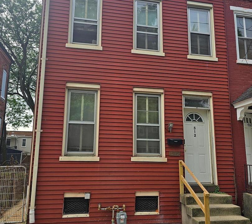 1st image of 512 W Walnut St