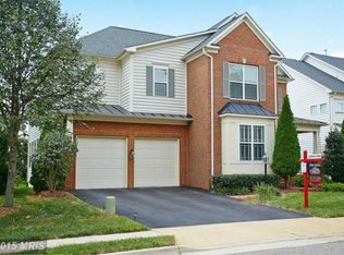 8759 Flowering Dogwood Ln, Lorton, VA 22079