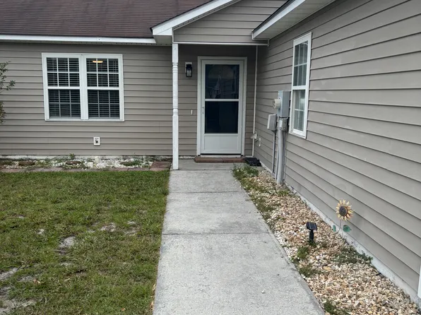 130 Charlton Rd, Hubert, NC 28539